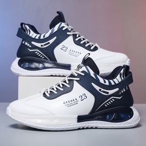 Scarpe da corsa da <span class=keywords><strong>uomo</strong></span> di nuova <span class=keywords><strong>moda</strong></span> semplici giovani leggero autunno Outdoor Mesh EVA traspirante bianco nero Sneakers sportive stringate - Product Image 4