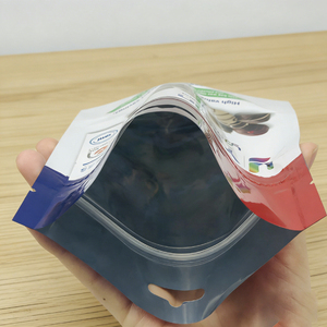 Sacchetto Antiodore Personalizzato con Logo e Dimensioni su Misura, Busta con Zip e Base Piatta per Imballaggio all'Ingrosso - Product Image 4