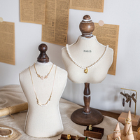 En stock Nouveau design Mannequins de présentation de bijoux de table, Buste porte-colliers