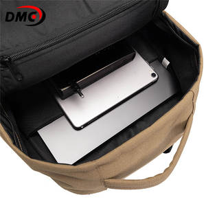 Mochila resistente para portátiles de negocios, bolsa de regalo resistente al agua para hombres y mujeres, se adapta a un portátil de hasta 19 pulgadas, marrón - Product Image 4