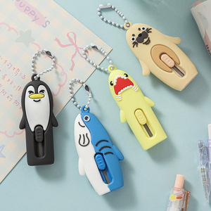 Couteau utilitaire de dessin animé Ruan Dou, mini ouvre-emballage portable, porte-clés, outil cadeau pour étudiant - Product Image 3