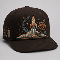 Cappello Snapback con Visiera Curva e Ricamo, 5 Pannelli, Frontale in Schiuma e Rete, Stile West Coast Gothic Chicano Urban Streetwear