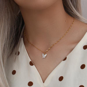 Gfashion <span class=keywords><strong>Collier</strong></span> à pendentif papillon en coquillage en acier inoxydable <span class=keywords><strong>Collier</strong></span> à pendentif papillon en coquillage blanc - Product Image 2