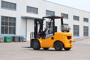 Montacargas Doble de 3000-3500 kg con Motor Nissan K25, Desplazador Lateral, Mástil Tríplex de 4.5m-6m - Product Image 6