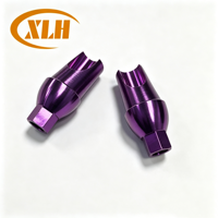 Pilar de implante mecanizado CNC a medida, pilar abierto anodizado en morado