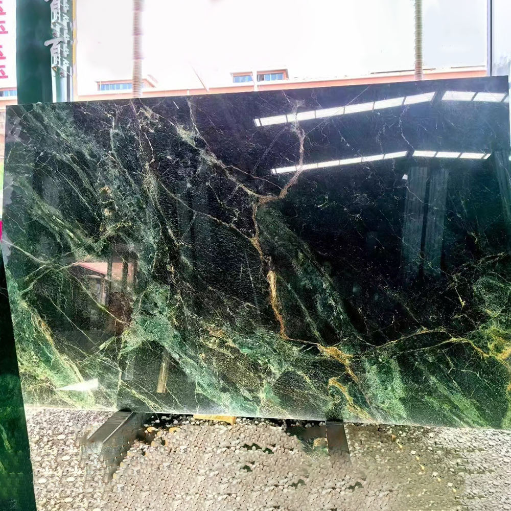 สีเขียว