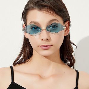 Novedades 2020, Gafas de Sol Modernas y Lindas para Mujer, Sin Montura, con Logotipo Personalizado, Color Azul, Protección UV400, Forma de Nubes - Product Image 3