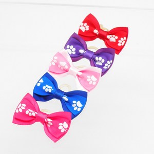 Fabrieksgroothandel Voetafdrukken Hondenhaar Strikjes Kleine Hondentrim Strikjes met Elastiekjes Huisdierbenodigdheden - Product Image 5