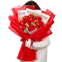 Bouquet de roses tricotées à la main en fil dégradé, cadeau pour l'anniversaire de votre petite amie, mariage, fleurs éternelles, décoration intérieure