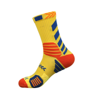 Chaussettes de course de basket-ball sans couture High-Crew Tube de coussin Techniques tricotées Conception personnalisée