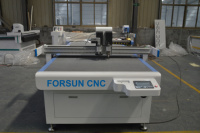 3D-Scanner für Autoteppiche, Leder-Oszillierender Schneideplotter für Leder, Teppichmatten, Schwamm, PVC und Stoffe