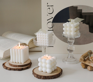 Candela Aromaterapica Creativa a Forma <span class=keywords><strong>di</strong></span> <span class=keywords><strong>Cubo</strong></span> <span class=keywords><strong>di</strong></span> <span class=keywords><strong>Rubik</strong></span> <span class=keywords><strong>Bianco</strong></span>, Stile Instagram Semplice, Buona Fragranza per l'Atmosfera <span class=keywords><strong>di</strong></span> Casa e Camera da Letto - Product Image 1