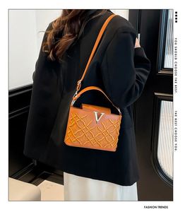 Bolso de Hombro Bordado de Diseño Exclusivo para Mujer 2026 - Tendencia en Bolsos de Señora - Product Image 2