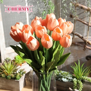 Venta caliente mediano Tulip simulación flor Artificial solo tallo de tulipán verdadera del tacto <span class=keywords><strong>para</strong></span> la decoración del hogar - Product Image 1