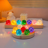Boule de cristal vintage effet glace craquelée, ornement lumineux, cadeau de collection