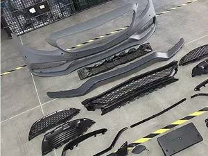 Kit carrosserie complet pour Mercedes Classe C W205 2015-2021, mise à niveau C63 AMG : Diffuseur de pare-chocs arrière, jupes latérales, échappement quadruple, qualité usine - Product Image 4