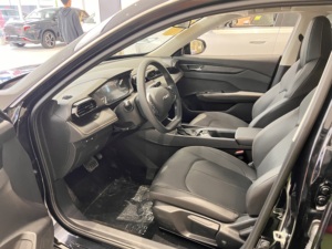 Nouvelle voiture 2026 Dongfeng Fengshen Yixuan 1.5L automatique de luxe, berline compacte 4 portes 5 places à essence - Product Image 6
