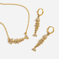 Parure Collier et Boucles d'Oreilles en Acier Inoxydable Motif Squelette de Poisson, Bijoux de Soirée pour Femme, Design Vie Marine Micro-Incrusté
