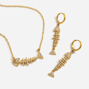 Ensemble collier et boucles d'oreilles en acier inoxydable motif arêtes de poisson, bijoux de fête pour femme, design micro-incrusté vie marine - Product Image 1