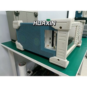 Analyseur de spectre Tektronix RSA3408A en temps réel, DC à 8 GHz #   hx - Product Image 3