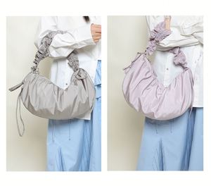 Bolso Tote Cruzado con Cremallera Resistente al Agua, Estilo Coreano Niche Instagram, Plisado Efecto Nube, Suave, Gran Capacidad, Tipo Dumpling, para Mujer, Primavera - Product Image 2