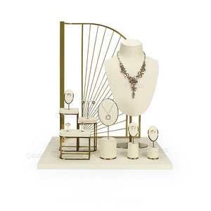 Expositor de Joyería de Metal Personalizado de Fábrica, Soporte para Anillos, Pendientes y Collares, Expositor de Joyería de Lujo - Product Image 1