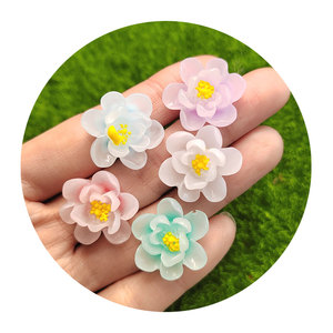 Cabujones de resina con diseño de margaritas y flores, para álbum de recortes, lazos para el pelo, bricolaje - Product Image 1