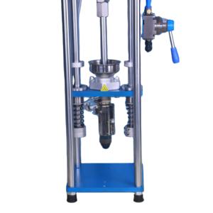 20g macchina di stampaggio ad iniezione verticale Desktop utilizzato tipo meccanico con componenti Core PLC per la lavorazione della plastica ABS - Product Image 2