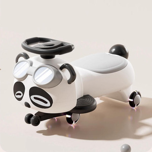 Auto de Juguete Panda para Niños de 1 a 6 Años, Vehículo de Plástico con Volante Giratorio, Unisex - Product Image 4