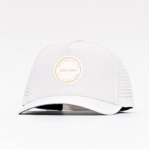 Vente en gros Casquette de camionneur de golf unisexe, imperméable, à séchage rapide, personnalisée, en caoutchouc, avec logo, respirant, découpe au laser, perforée à 5 panneaux - Product Image 1