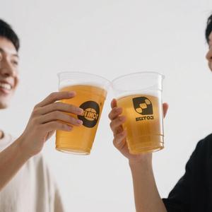 Vasos de Plástico PET de 500 ml y 1000 ml, Vasos Redondos de Plástico PET de Pared Simple con Tapas para Uso Versátil en Bebidas - Product Image 1