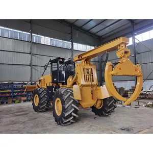 China Forest Wheel Skidder Mz545 con hoja y cabrestante similar a 545D