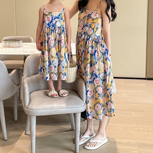 Chemise à manches courtes en coton pour enfants de haute qualité rétro imprimé floral Parent-enfant Robe de <span class=keywords><strong>vacances</strong></span> ample en bord de mer - Product Image 3