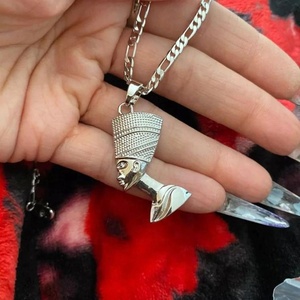 Collier africain vintage plaqué or, pendentif pharaon égyptien, reine Néfertiti, collier africain pour femmes et hommes - Product Image 4