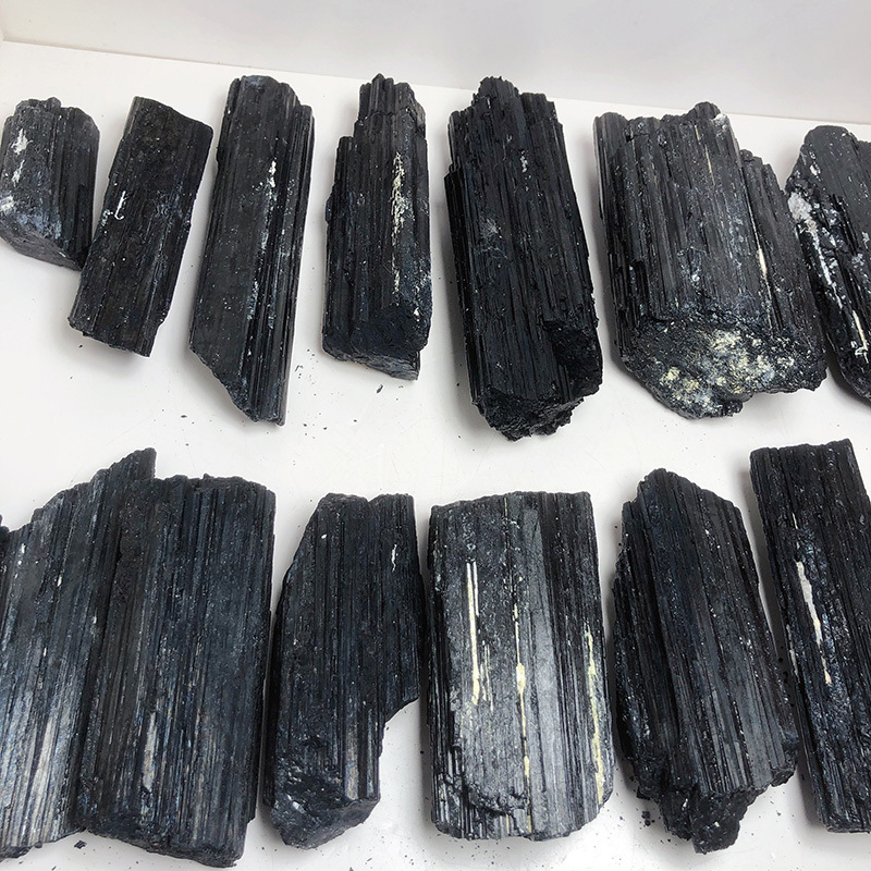 Wholesale Natural Crystal Points clear Quartz