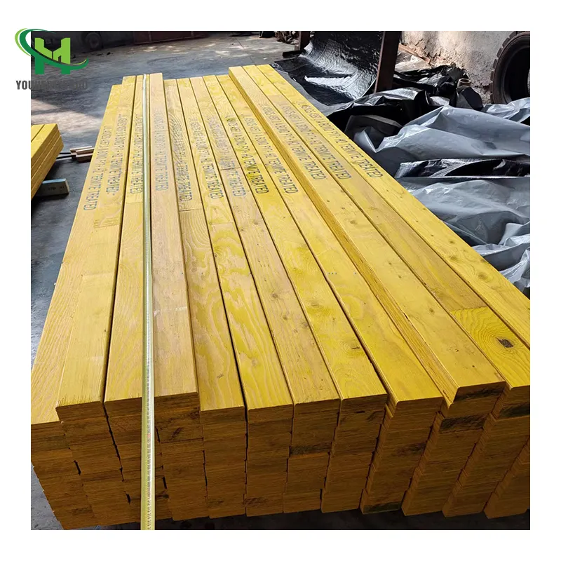 Papan kayu terkompresi papan kayu harga rendah 90*45 bangunan Lvl balok untuk konstruksi F17 papan kayu perancah