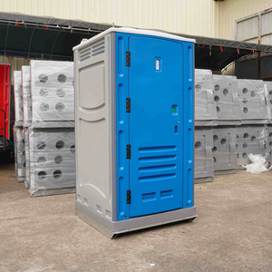 Toilettes portables en HDPE durables et résistantes aux intempéries pour terrains de football et gymnases, avec toilettes mobiles pratiques et montage simple - Product Image 1