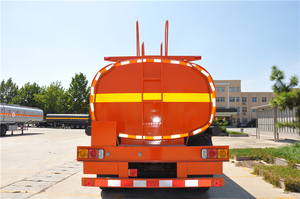 Semirremolque Cisterna de Aluminio de 40000L, 3 Ejes, Ligero, para Transporte de Combustible - Product Image 6