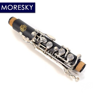 Clarinete de Baquelita de 17 Llaves en Si Bemol con Orificio Cerrado, Estilo Especial MORESKY E301 - Product Image 4