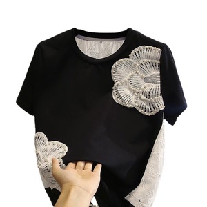 T-shirt da Donna Casual Versatile a Maniche Corte con Coulisse e Patchwork in <span class=keywords><strong>Pizzo</strong></span>, Nuova Collezione Estiva 2026 - Vendita all'Ingrosso per Boutique - Product Image 4