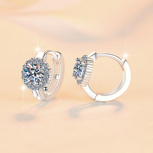 High-End-Stil Sonnenblumen form Vier Klaue S925 Sterling Silber 1Ct * 2 VVs1 Moissan ite Diamond Creolen Verlobung geschenk - Product Image 3