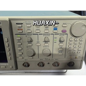 ออสซิลโลสโคปฟอสเฟอร์ดิจิตอล Tektronix TDS784D มือสอง 4 ช่องสัญญาณ 4GS/s/1GHz - Product Image 1