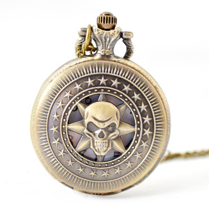 <span class=keywords><strong>Montre</strong></span> <span class=keywords><strong>de</strong></span> poche à quartz pour enfants, motif crâne <span class=keywords><strong>de</strong></span> dessin animé, cadran 40 mm, boîtier en alliage, vente en gros, commandes en vrac mixtes - Product Image 1