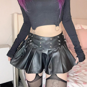 Falda Y2K para mujer, <span class=keywords><strong>minifalda</strong></span> <span class=keywords><strong>corta</strong></span> estilo punk, falda de cintura baja, tendencia de moda urbana, falda midi para mujer <span class=keywords><strong>con</strong></span> cordones metálicos. - Product Image 4