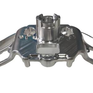 OEM personalizado roda de direção do carro liga de alumínio com capa de couro PU costurada à mão Micro CNC serviço de usinagem para máquinas automotivas - Product Image 6