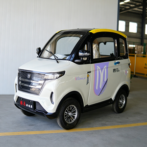 รถสกู๊ตเตอร์แบบมีหลังคา 2-3 ที่นั่ง ได้รับการรับรองมาตรฐาน EEC L6e COC สำหรับการเดินทางในเมืองประจำวัน - Product Image 1