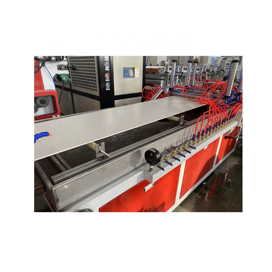 Машина для изготовления потолочных панелей из ПВХ, производственная линия панелей из ПВХ, машина для изготовления панелей из ПВХ