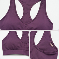 Ensemble de yoga sans couture prêt pour le studio : soutien-gorge dos nageur et leggings capri – Tenue de fitness et de yoga