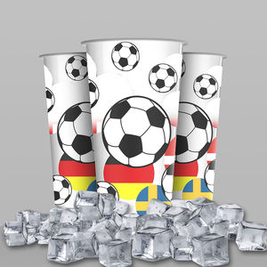 कस्टम फुटबॉल प्रशंसक ज़ोन उपहार 2026 फुटबॉल कप 24 औंस पीपी तापमान पुनः प्रयोज्य ठंडे प्लास्टिक रंग का कप ढक्कन और पुआल के साथ - Product Image 3