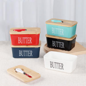 Recipiente de mantequilla cubierto hermético de 600ml, soporte de mantequilla grande, plato de mantequilla de cerámica con <span class=keywords><strong>cuchillo</strong></span> y tapas para encimera - Product Image 1